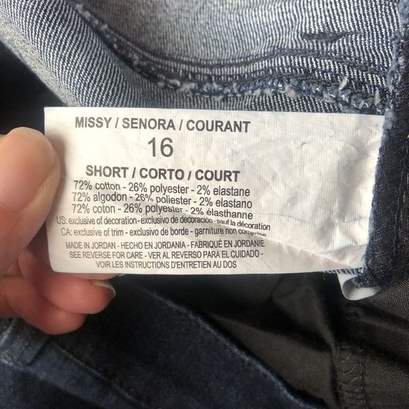 Gloria Vanderbilt Women's Amanda Jeans Blue Size 16 Short - Picture 7 of 16